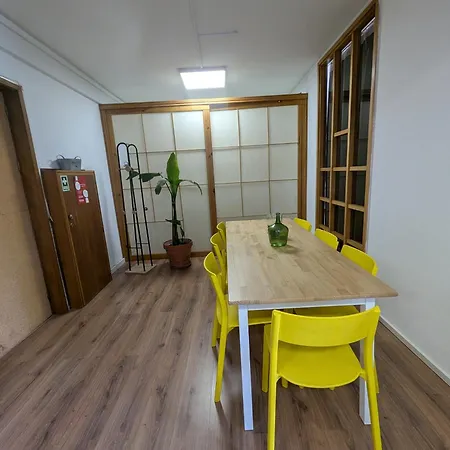 Apartment Travel & Live Fernao Magalhaes Porto