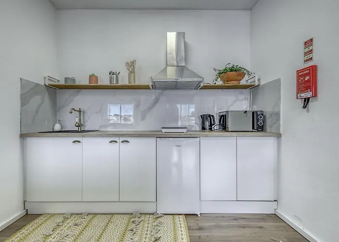 Travel & Live Fernao Magalhaes